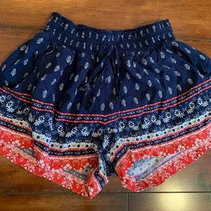 Super cute flowy flattering shorts